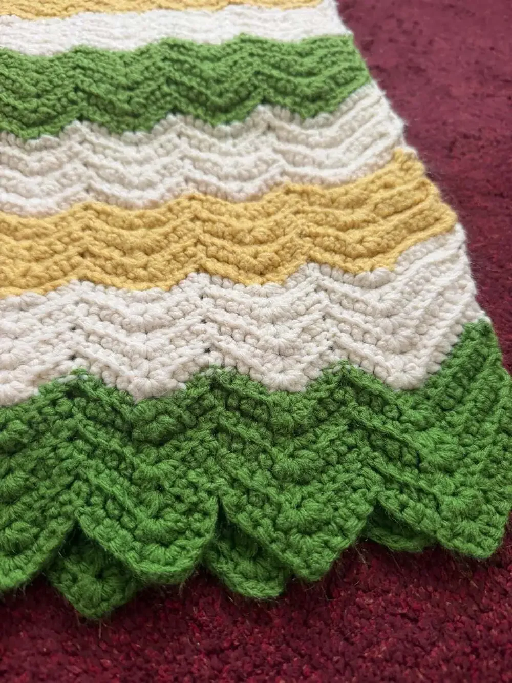 Vintage Handcrafted Crochet Chevron Afghan Green Yellow White 40 x 65 in